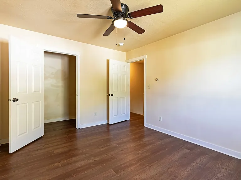 526 Minnesota Ave #B — Photo 10