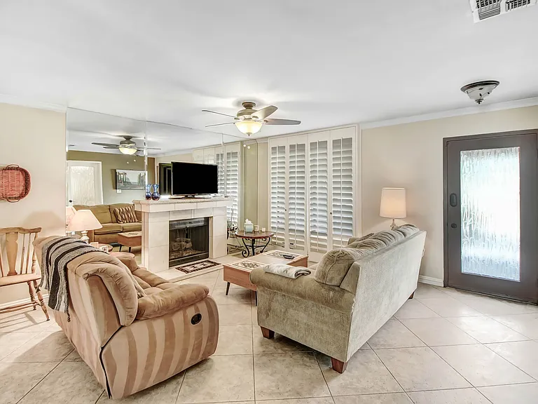 75285 Pino Dr — Photo 4