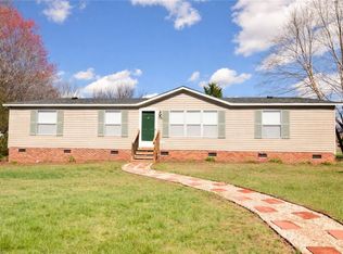 5600 Bunch Rd, Oak Ridge, NC 27310