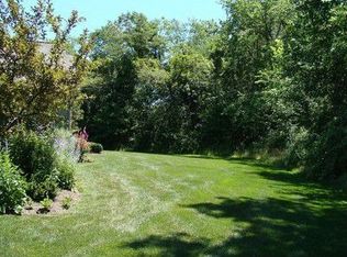 5296 Meadowood Ln, Westerville, OH 43082