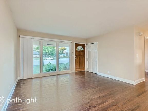2nd image of 240 Illinois Blvd