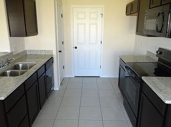 4th image of 8707 Vista De Nubes