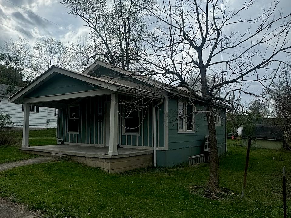 2nd image of 1205 W 7th St #1