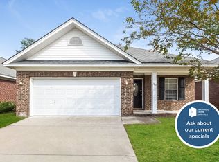 384 Hollingsworth Ln, Lexington, SC 29072