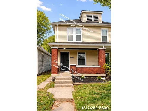 1344 N Dearborn St Photo 1