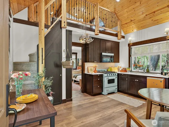 251 Goodrich Road, Camano Island, WA 98282