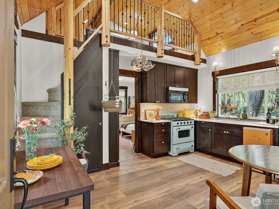 251 Goodrich Road, Camano Island, WA 98282