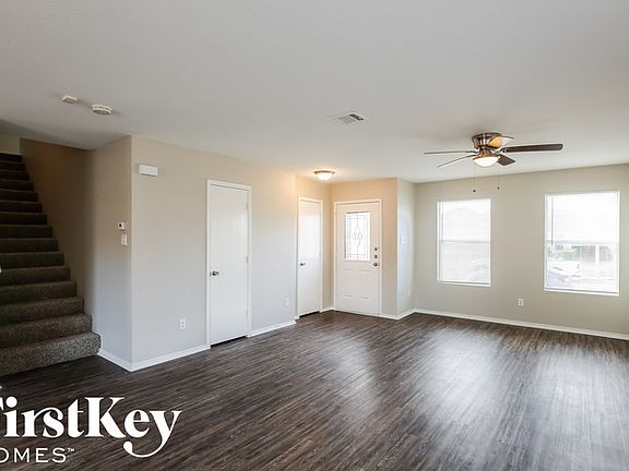 3rd image of 348 Blairwood Dr