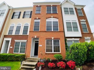 42627 Homefront Ter, Chantilly, VA 20152