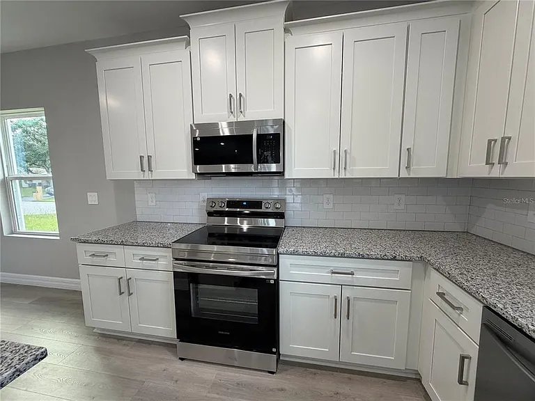 1100 Homer St NW — Photo 11