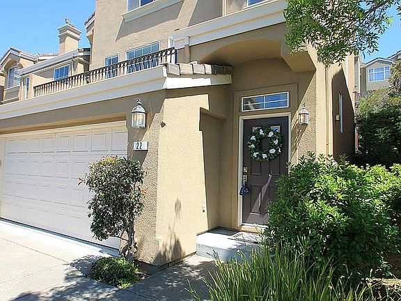 2nd image of 22 Baycrest Way