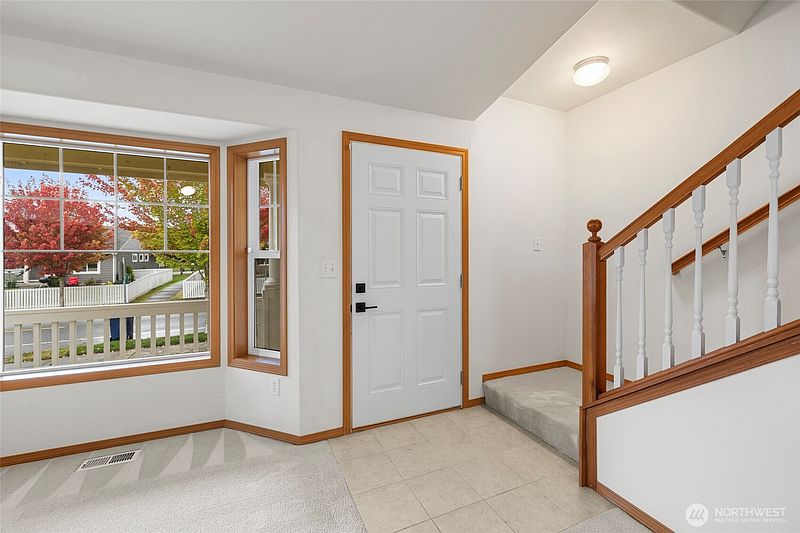 5th image of 4471 E Broadway Street