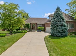 11761 Darsley Dr, Fishers, IN 46037