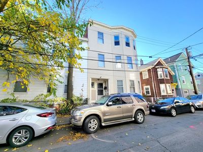 38 Jefferson St, Cambridge, MA, 02141