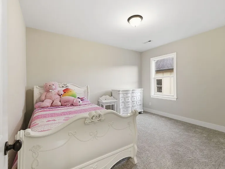 790 Fontwell Ln — Photo 40
