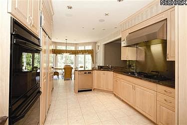 4th image of 31074 Lands End Ln