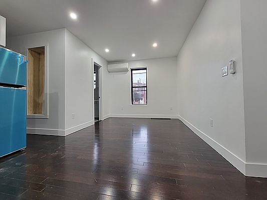 4th image of 392 Linden St #2A
