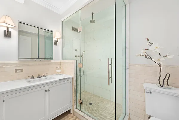 Sold by Compass | media 6