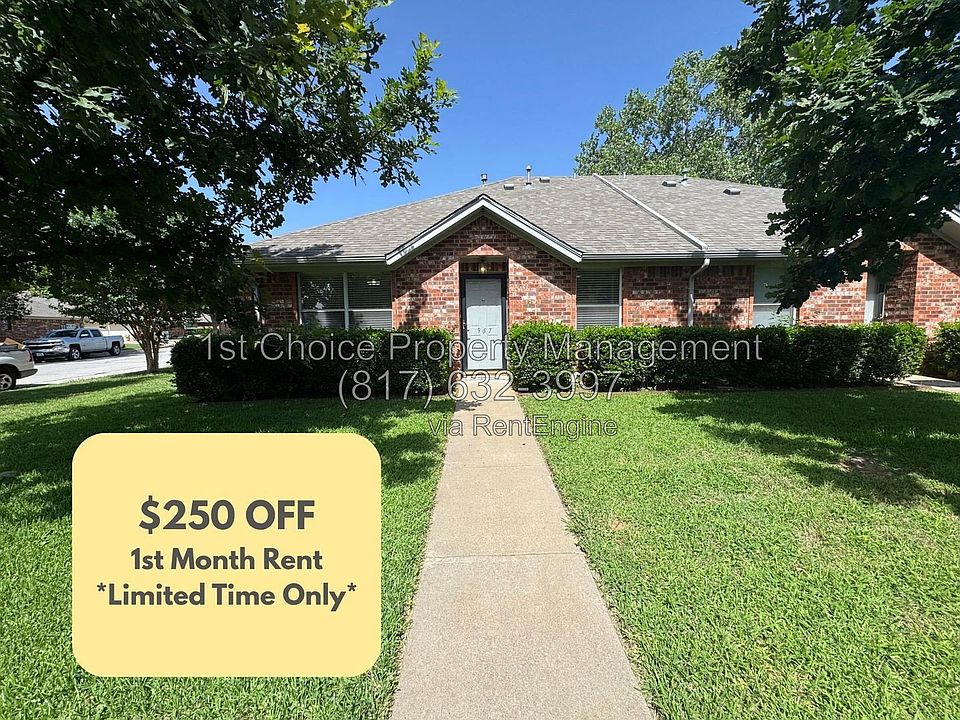 1st image of 957 Austin Ct