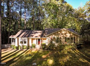 5613 Oldtowne Rd, Raleigh, NC 27612