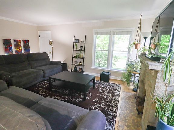 3rd image of 5651 N Green Bay Ave