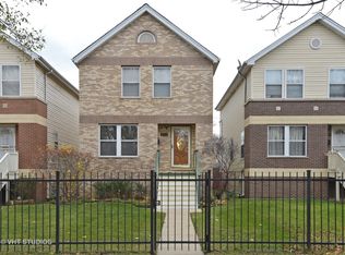 6913 S East End Ave, Chicago, IL 60649