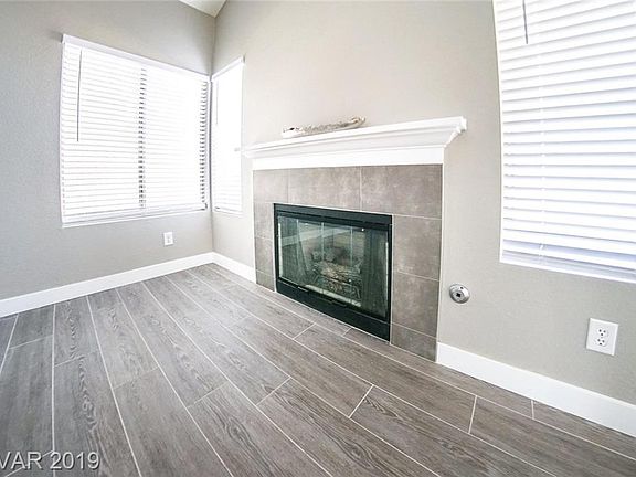 4th image of 1890 Glistening Sands Dr