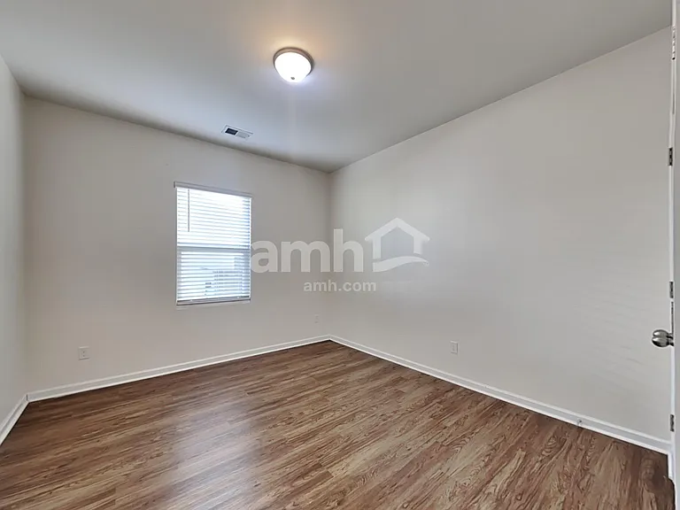 130 Orion Way — Photo 16