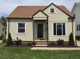 3802 Yorkshire Rd, Parma, OH 44134