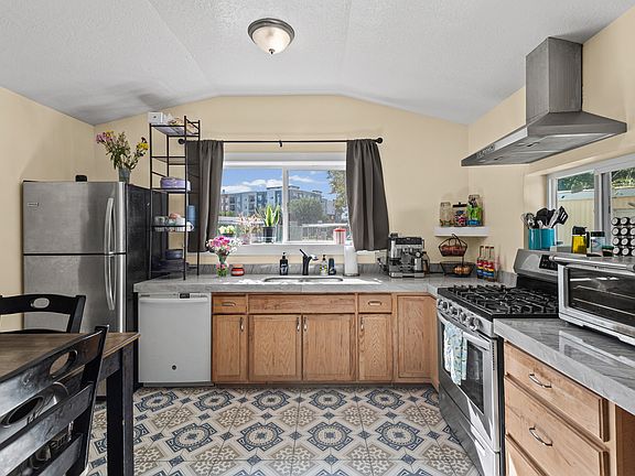 2nd image of 8808 S Oxford Cir W