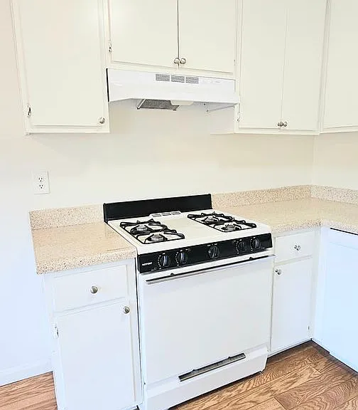 9669 Marilla Dr — Photo 31