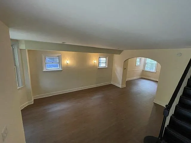 3920 Fairview Ave — Photo 9
