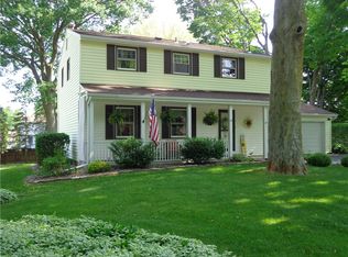 48 Clearview Dr, Spencerport, NY 14559