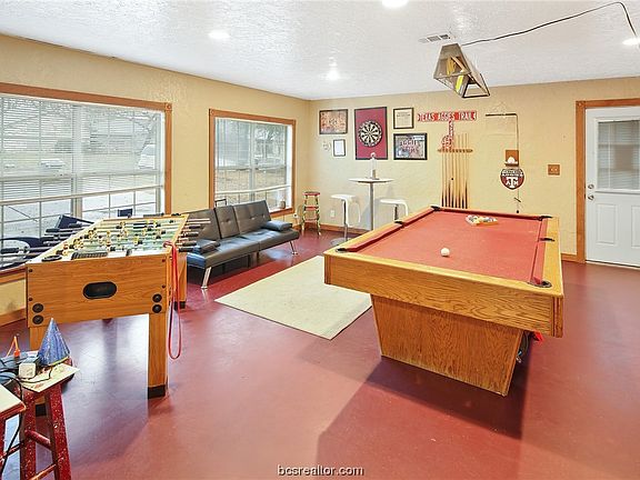 2nd image of 1207 Westover St