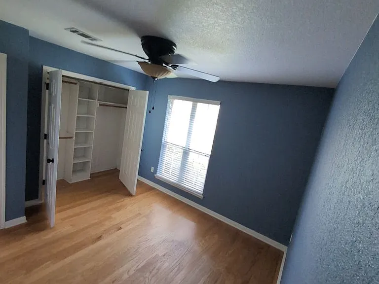 7647 Rosewood Dr — Photo 5