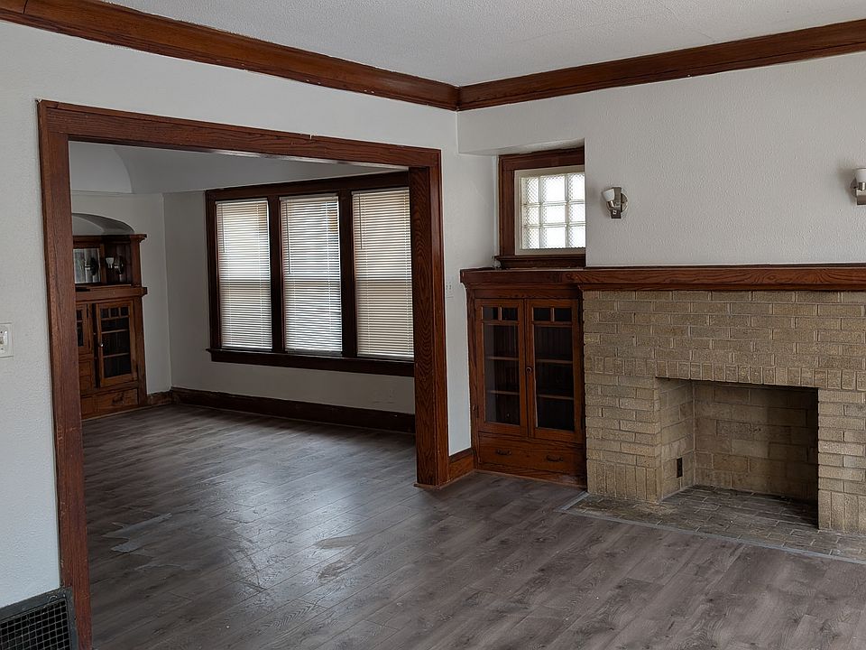 1st image of 2662 N 51st St #2662