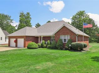 215 Wells Ct, Euclid, OH 44132