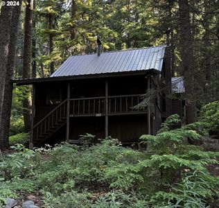 22633 Highway 58, Crescent Lake, OR, 97733