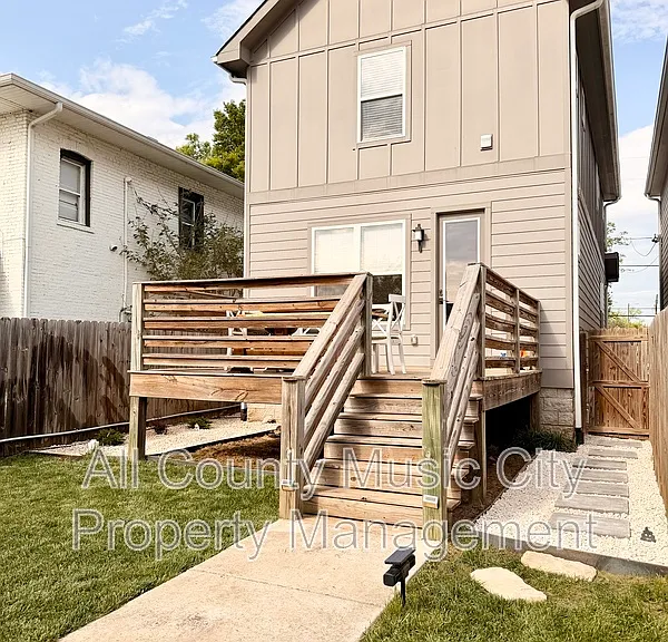 1507B 14th Ave N — Photo 22