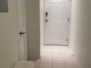 120 Grant Carman Dr #1212, Ottawa, ON K2E 1C8