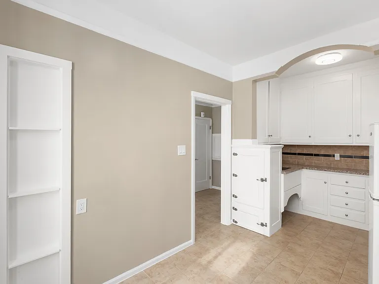 1640 Kirkham St #5 — Photo 7