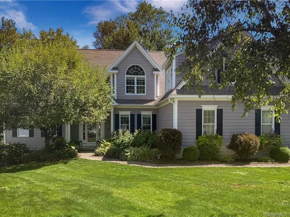 1 Sconsett Bluff, Avon, CT 06001