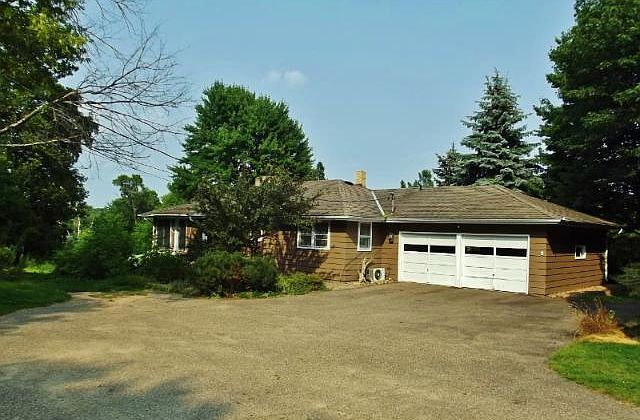1st image of 9502 Jewel Ln N