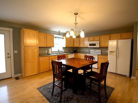 5th image of 347 Curtis Ct Lot 56
