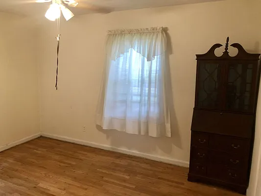 Sold by Keller Williams Realty Landmark | media 13