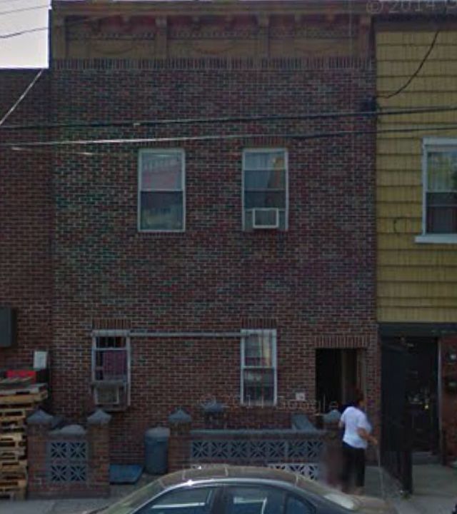1st image of 1028 39 St #4