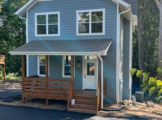 5 Singing Canary Ln #1, Asheville, NC 28805