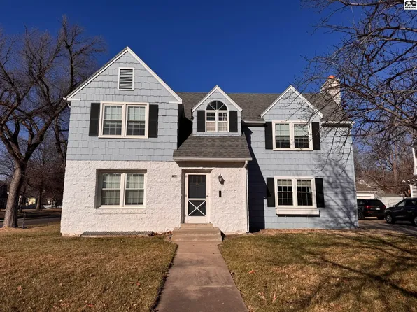 116 W 19th Ave, Hutchinson, KS 67502