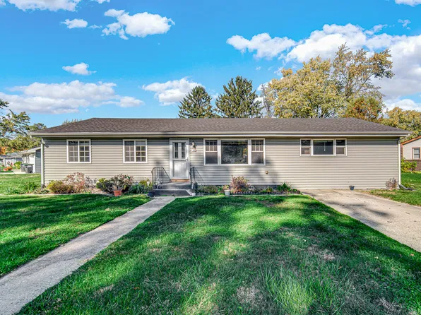 6084 Meadowlark St, Portage, IN 46368