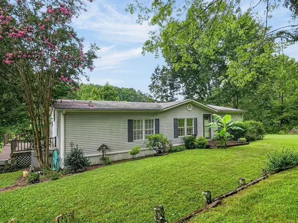 330 Greenbriar Rd, Hilham, TN 38568